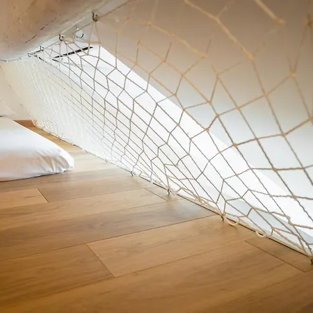 아파트 Bocconi Studio